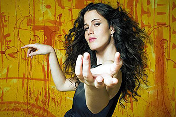 Ana Cañas estrela especial na MTV.cultivart.files.wordpress.com