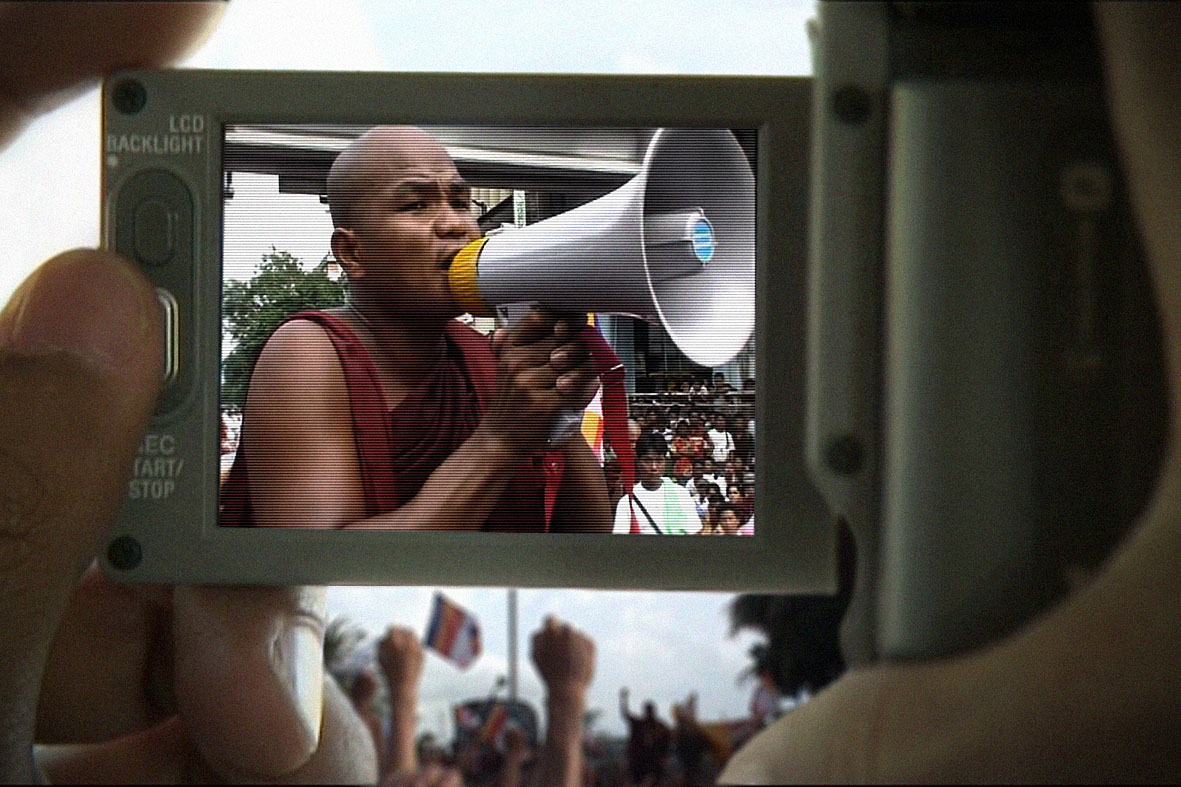 Burma VJ: essência do jornalismo de denúncia.unaff.org