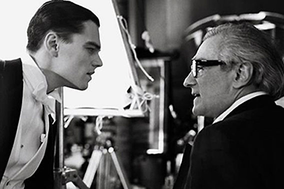 Leonardo DiCaprio e Martin Scorsese em set do filme O Aviador.freakshowbusiness.com