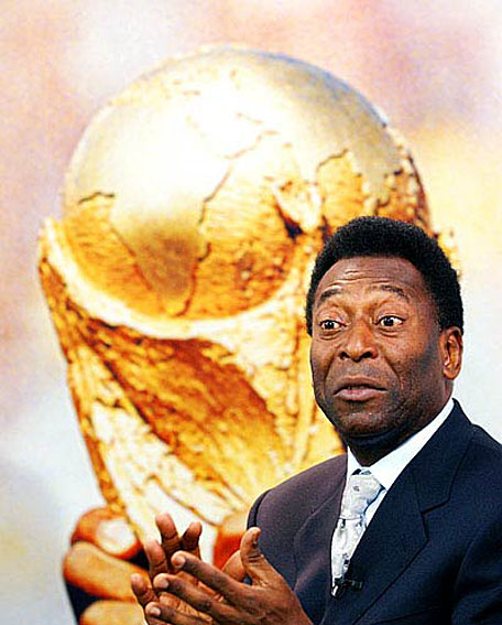 Pelé teria fechado para ser comentarista do SBT na Copa por R$ 5 milhões.pokharanews.com.np