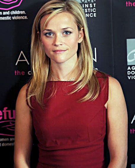 Reese Witherspoon: "Tenho orgulho de ser a embaixadora global da Avon".