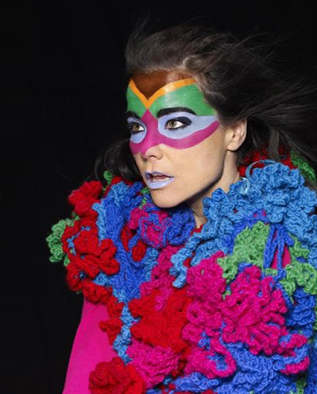 Björk (foto) volta a trabalhar com Michel Gondry.bandweblogs.com