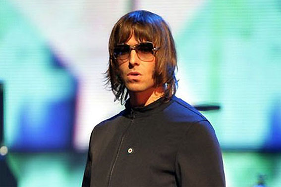 Liam Gallagher diz que sua nova banda é muito mais musical que o Oasis.guardian.co.uk