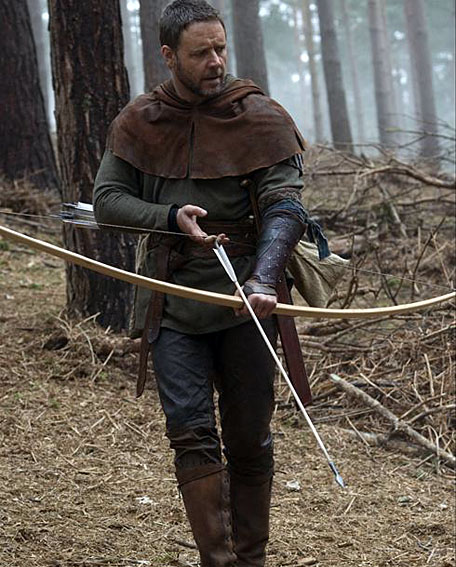 Russell Crowe como o anti-herói Robin Hood