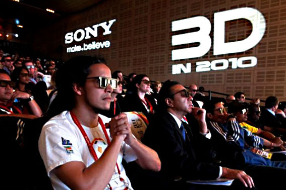 Salas de cinema devem ser o endereço de transmissões em 3D para jogos da Copa do Mundo 2010. lipesblog.com
