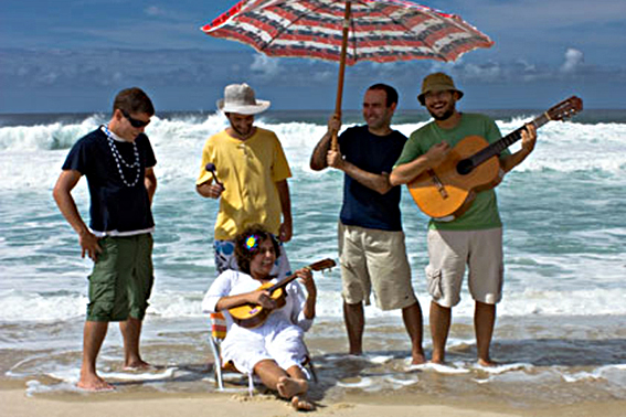 FOTO - A banda carioca Luisa Mandou um Beijo está em seu segundo disco.Divulgação