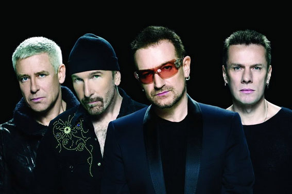 U2 cancela show em Glastonbury por causa de dor nas costas crônica de Bono.jeremiahandrews.files.wordpress.com