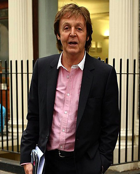 FOTO - Paul McCartney receberá o “Oscar” da música popular norte-americana.metrolyrics.com