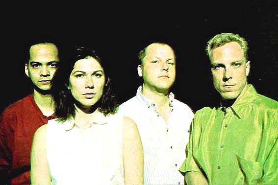 FOTO - Pixies libera gravação ao vivo na internet.laboratoriopop.com.br