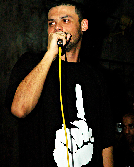FOTO - MC Marechal está na disputa de rima com rappers do Rio e SP.centralhiphop.uol.com.br