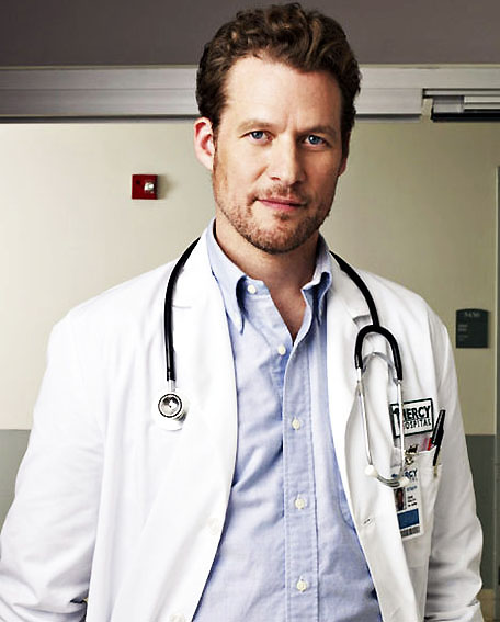 FOTO – James Tupper será terapeuta em Grey s Anatomy.poptower.com