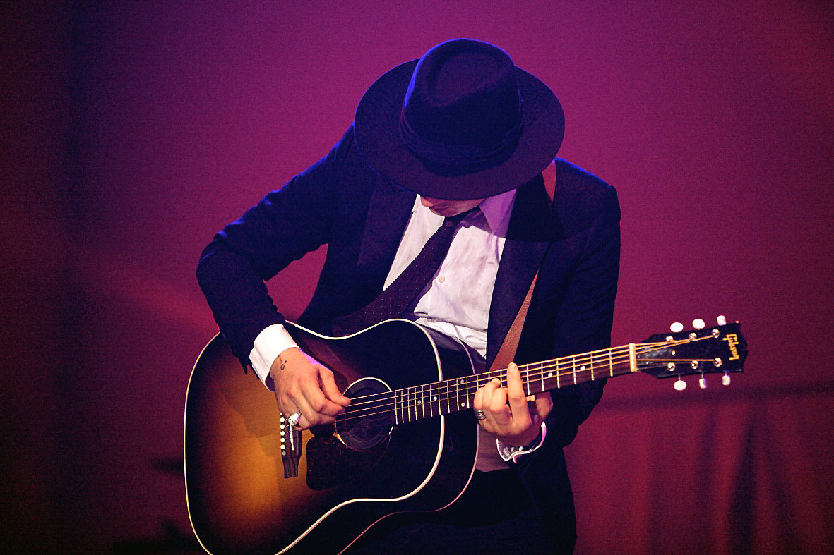 FOTO - Pete Doherty se apresenta no Berlin Festival