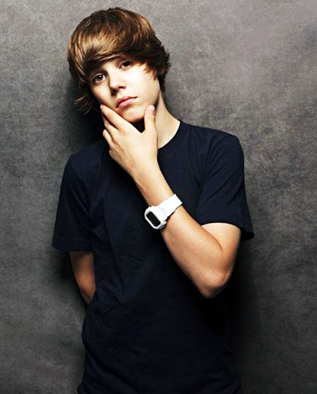FOTO - Justin Bieber divulga fotos de sua participação na série CSI. coxixo.com.br