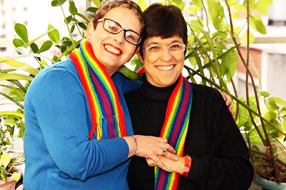 As editoras Hanna Korich e Laura Bacellar encabeçam a  Conversa Lésbica Literária de Paraty.mundomais.com.br