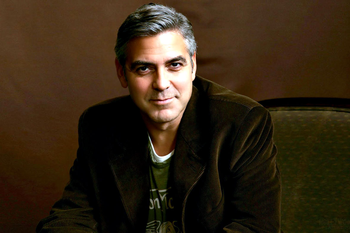George Clooney pode viver Frank Sinatra no cinema.hellowonderland.com