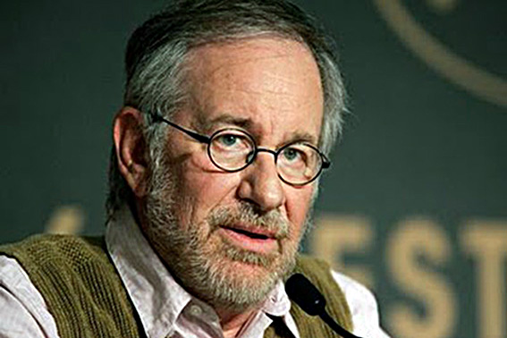 Steven Spielberg dirige Robopocalypse