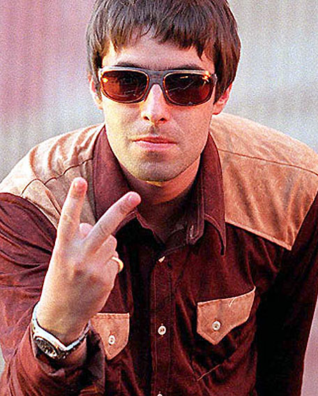 Liam Gallagher lança single com grupo Beady Eye.muitolol.com.br
