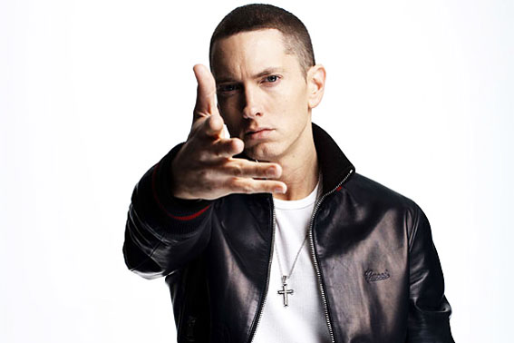 Eminem volta aos cinemas após oito anos