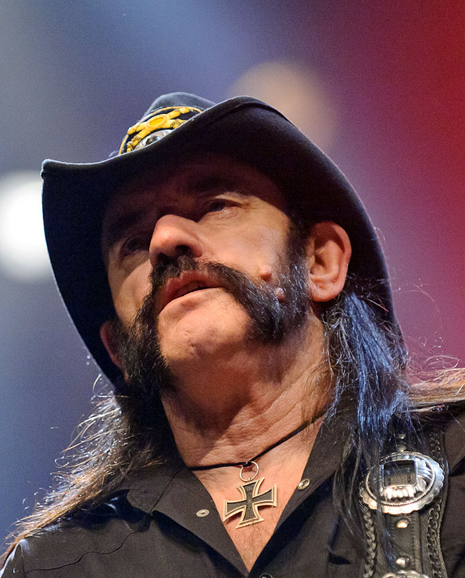 Lemmy: a cara e o estilo do Motörhead personificados