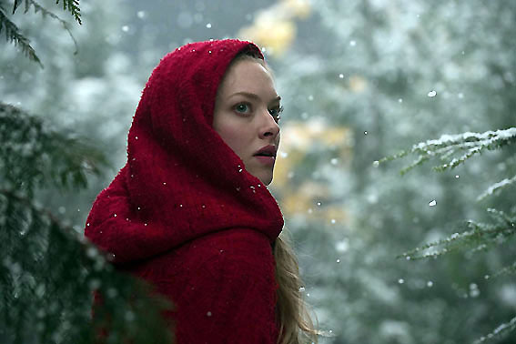 A Garota da Capa Vermelha: Versão adulta de Chapeuzinho Vermelho. Divulgação