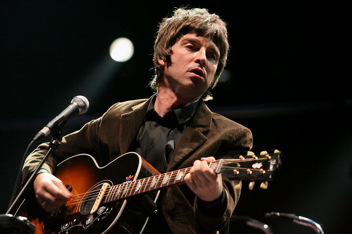 Noel Gallagher coloca todo seu primeiro disco solo na internet. Divulgação/fiqueligado.com.br