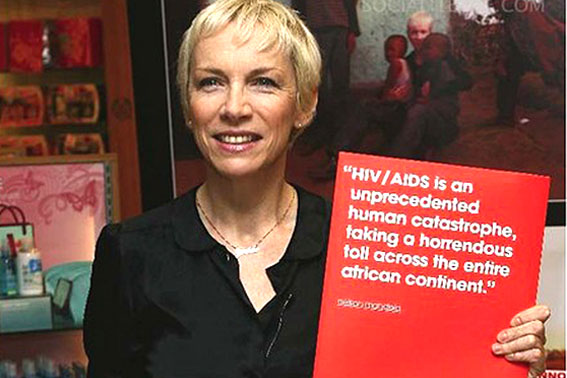 Annie Lennox: cantora está envolvida em campanhas contra a Aids e contra o preconceito. Divulgação