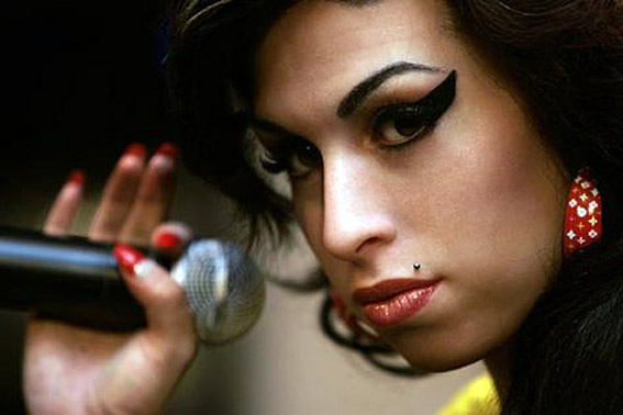 Amy Winehouse: fundação da cantora arrecada £55 mil para projetos sociais. Foto: Divulgação