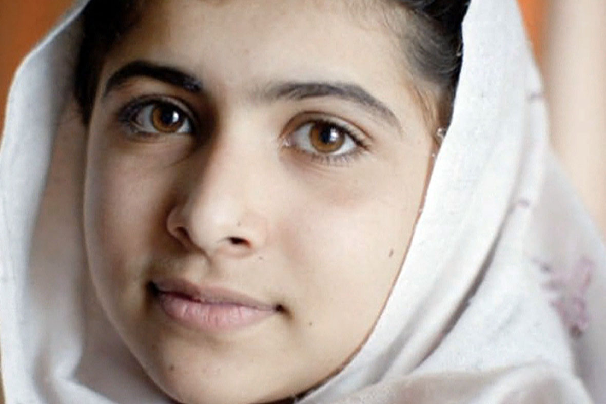 Malala Yousafzai: menina afegã foi quase morta pelo Talebã por estudar. Foto: ynaija.com