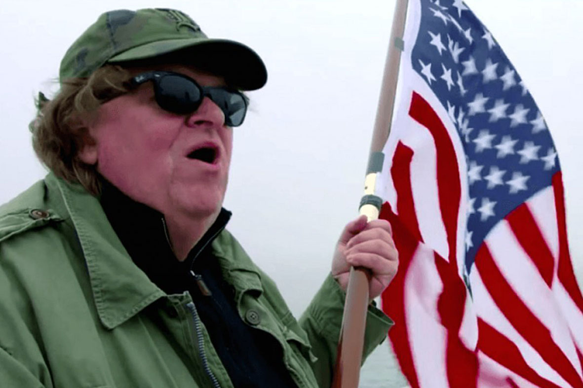 Michael Moore em cena de Where to Invade Next. Foto: Divulgação