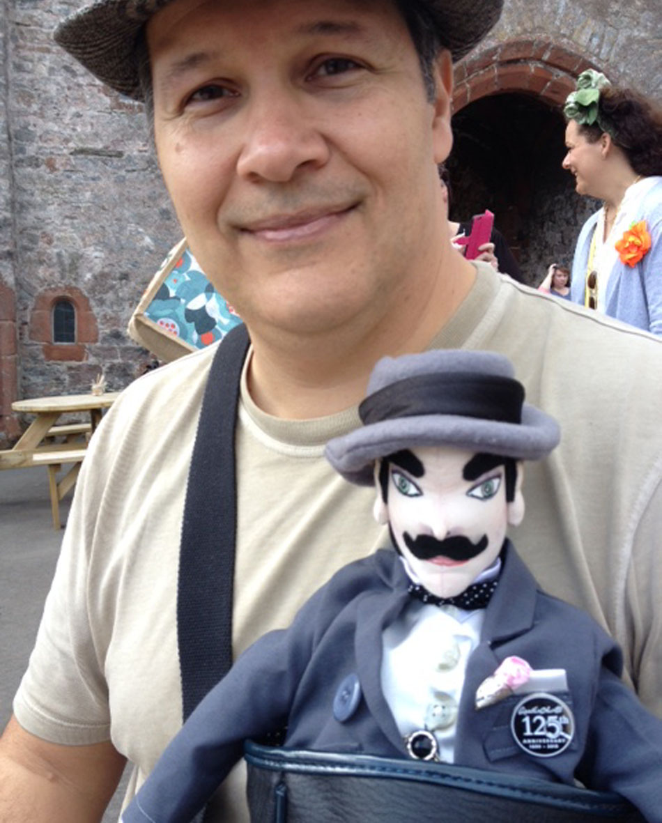 Tito Prates e seu Poirot no Festival Internacional Agatha Christie