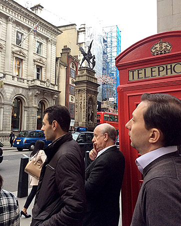 Participantes do curso TMA-Law in Britain fazem tour pelo centro de Londres. Foto: Juliana Resende/brpress