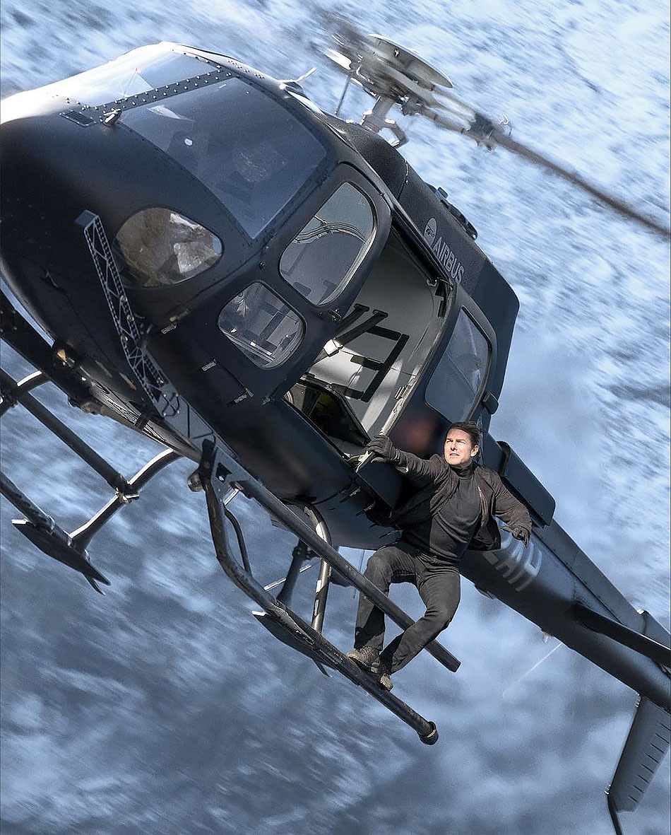 Tom Cruise faz ele mesma a cena do helicóptero