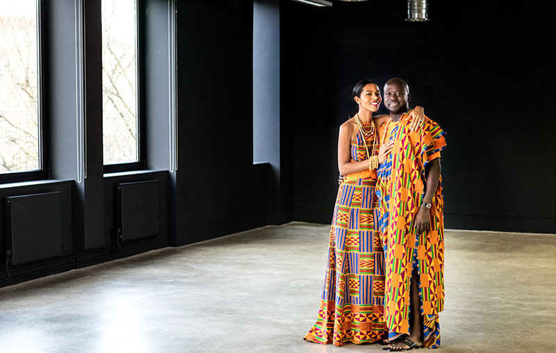 Trajes de Kofi Ansah para casamento de Ashley Shaw-Scott Adjaye e David Adjaye. Foto: Robert Fairer