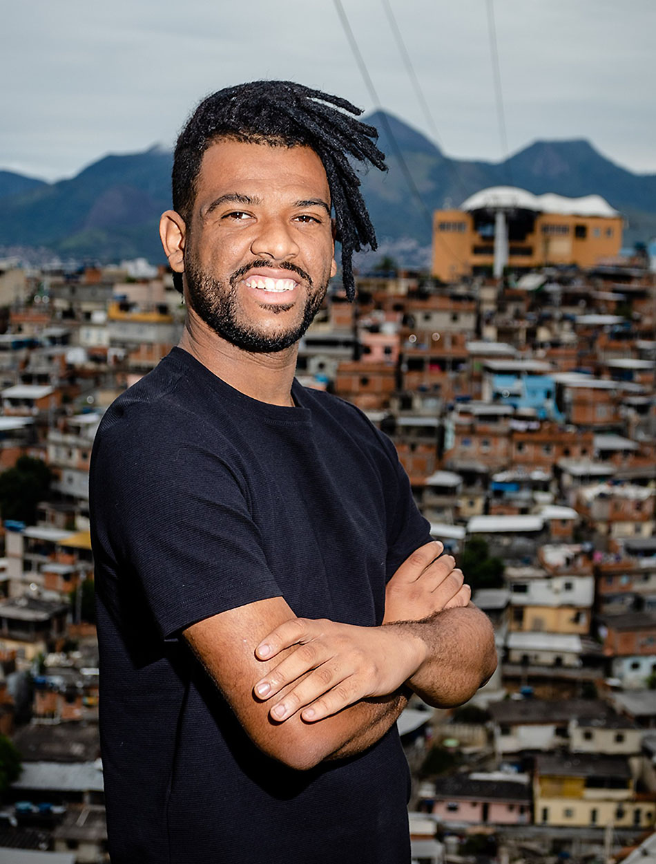 Rene Silva: voz ao Complexo do Alemão. Foto: Voz das Comunidades
