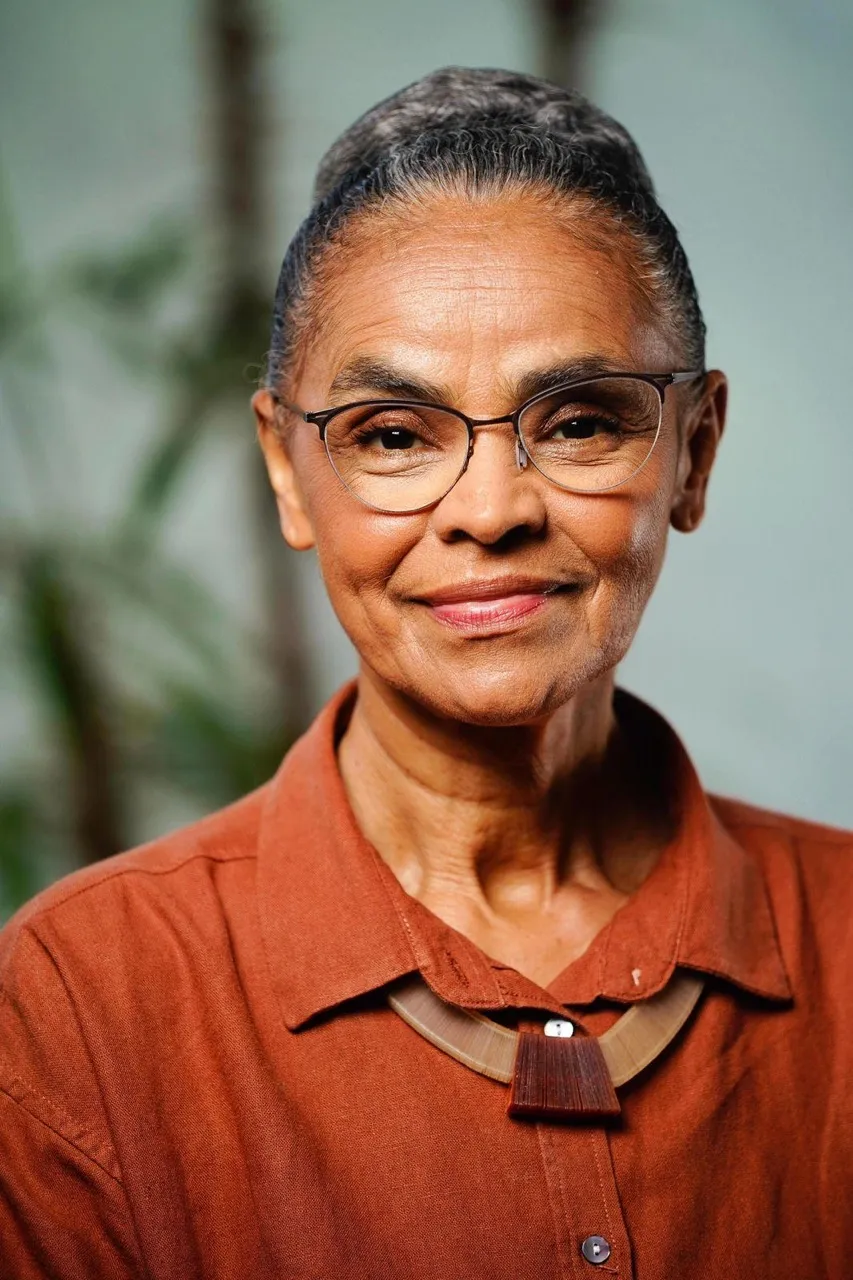 Retrato da ministra Marina Silva.