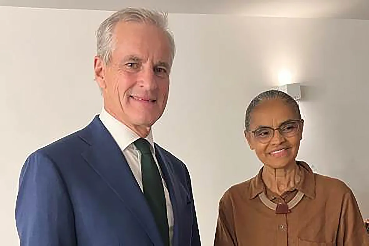 Premiê da Noruega Jonas Gahr Støre e a ministra do Meio Ambiente e Clima do Brasil Marina Silva.